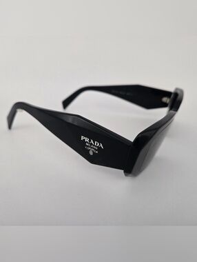 Prada SPR 17W Black Rectangle Sunglasses Italy 49□20 1AB-5S0